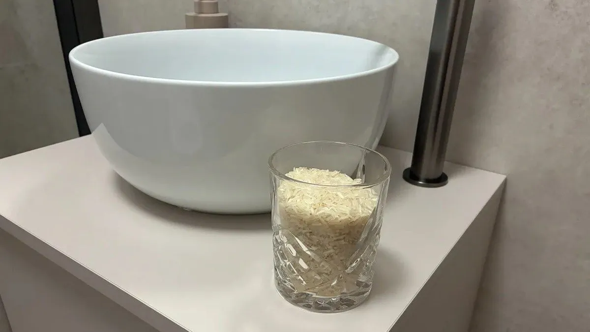 Zo hou je je badkamer natuurlijk fris